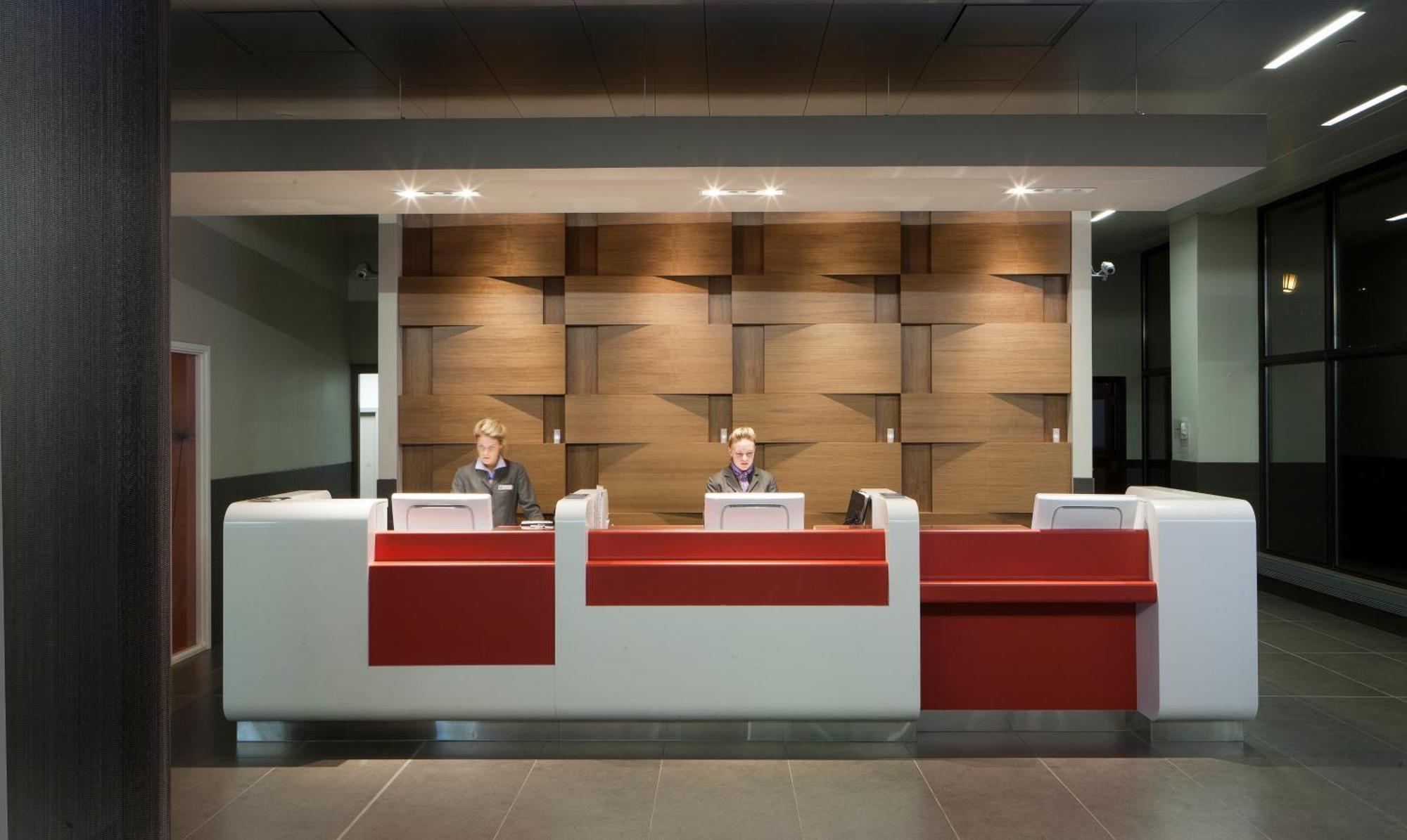 Doubletree By Hilton Ottawa Downtown Hotel Ngoại thất bức ảnh