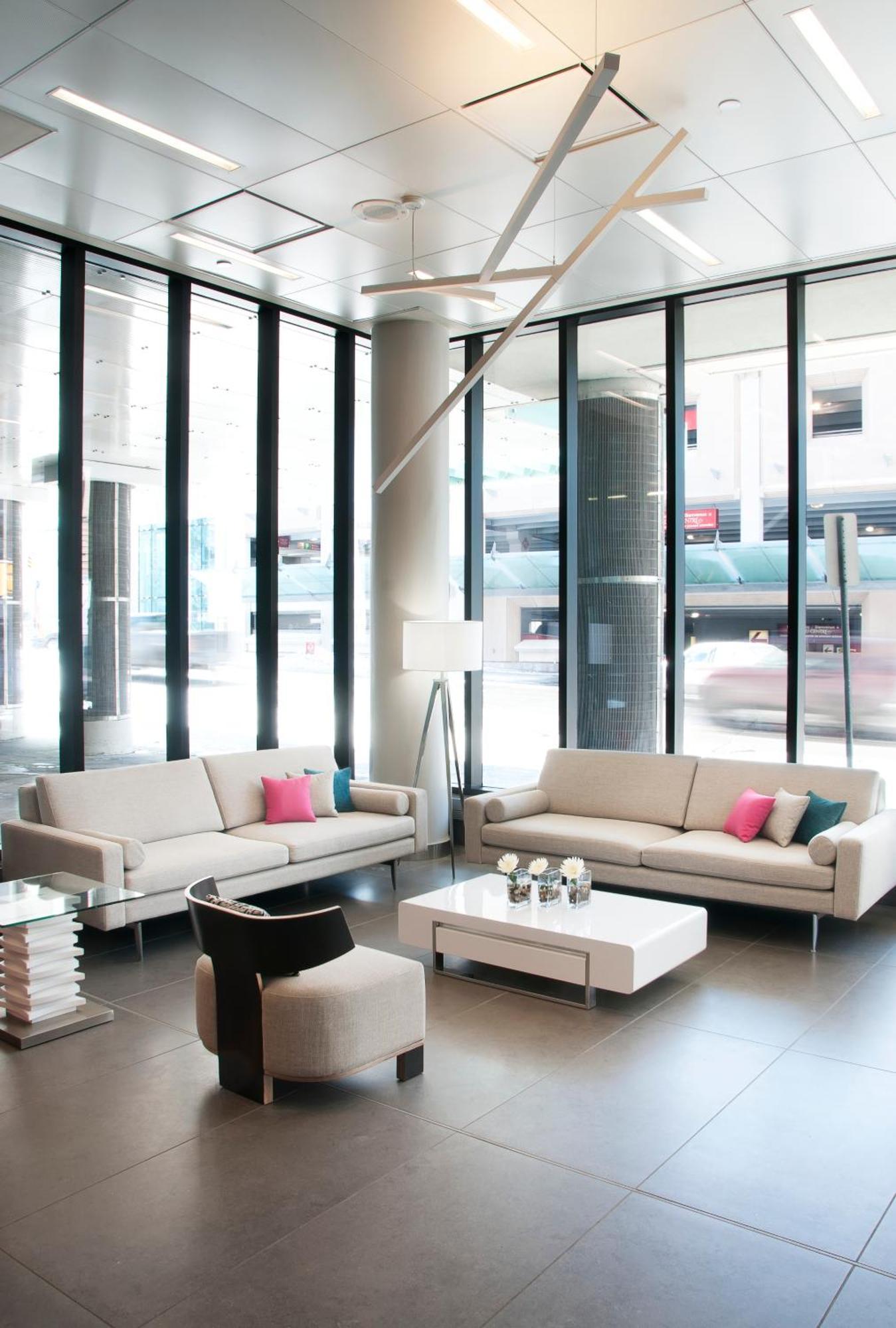 Doubletree By Hilton Ottawa Downtown Hotel Ngoại thất bức ảnh