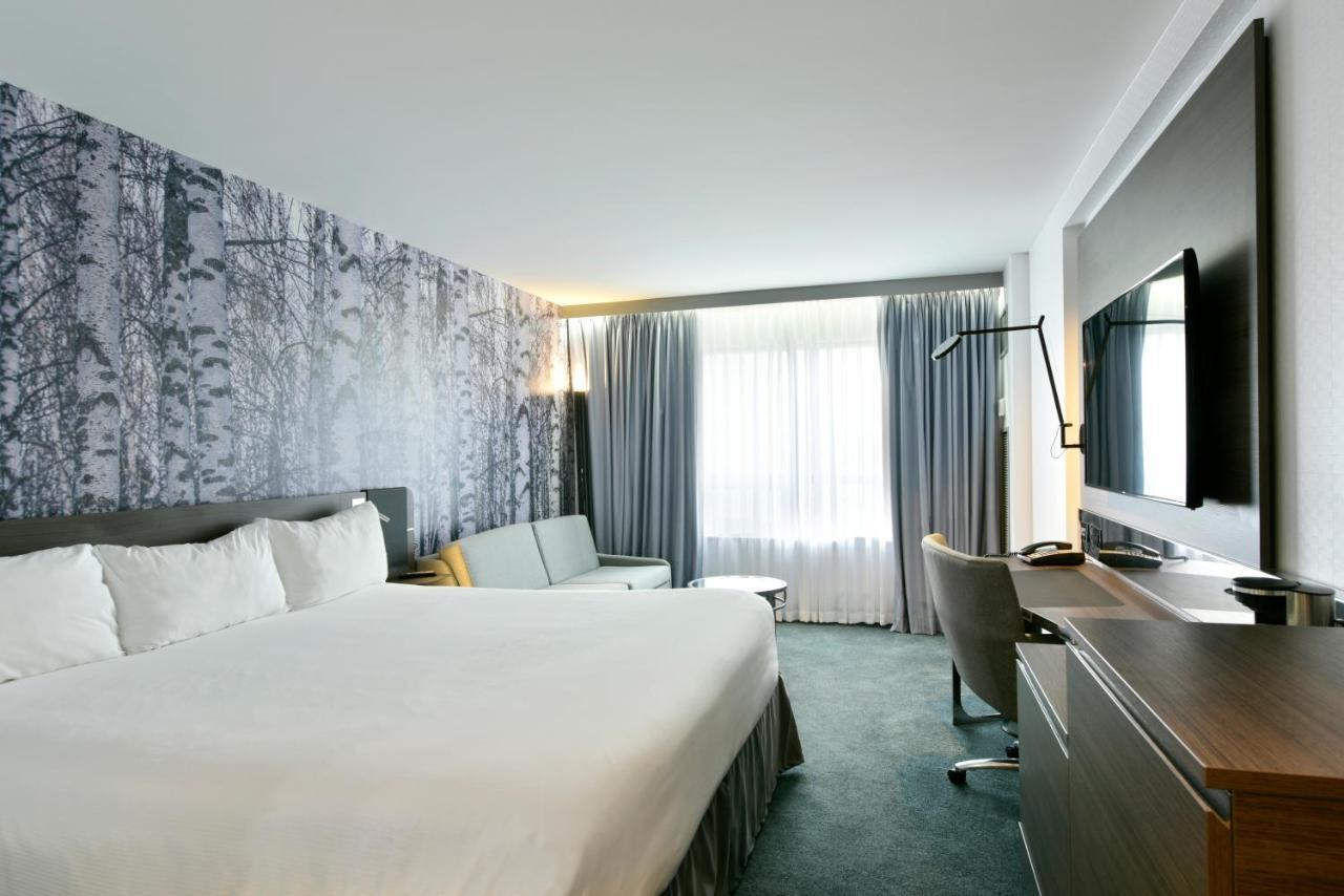 Doubletree By Hilton Ottawa Downtown Hotel Ngoại thất bức ảnh