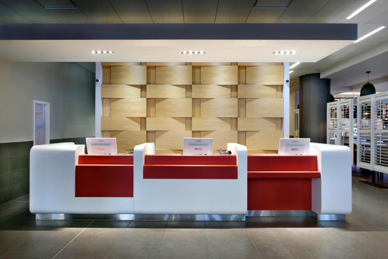 Doubletree By Hilton Ottawa Downtown Hotel Ngoại thất bức ảnh