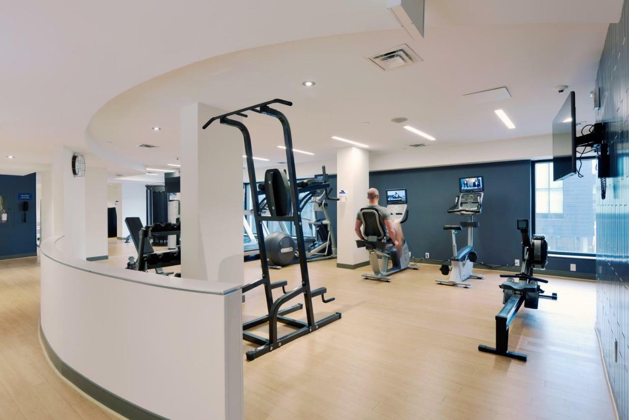 Doubletree By Hilton Ottawa Downtown Hotel Ngoại thất bức ảnh