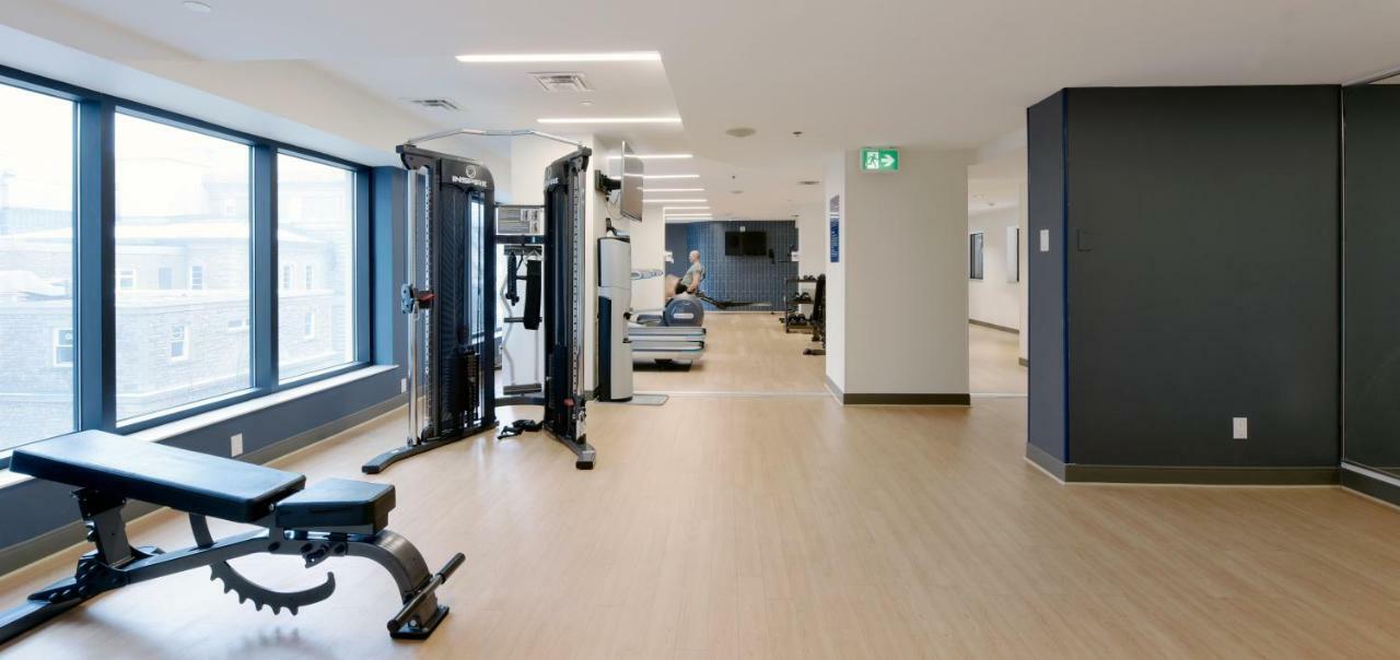 Doubletree By Hilton Ottawa Downtown Hotel Ngoại thất bức ảnh